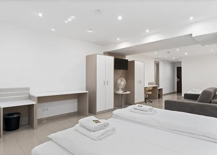 Adler فندق فريدريشسهافن